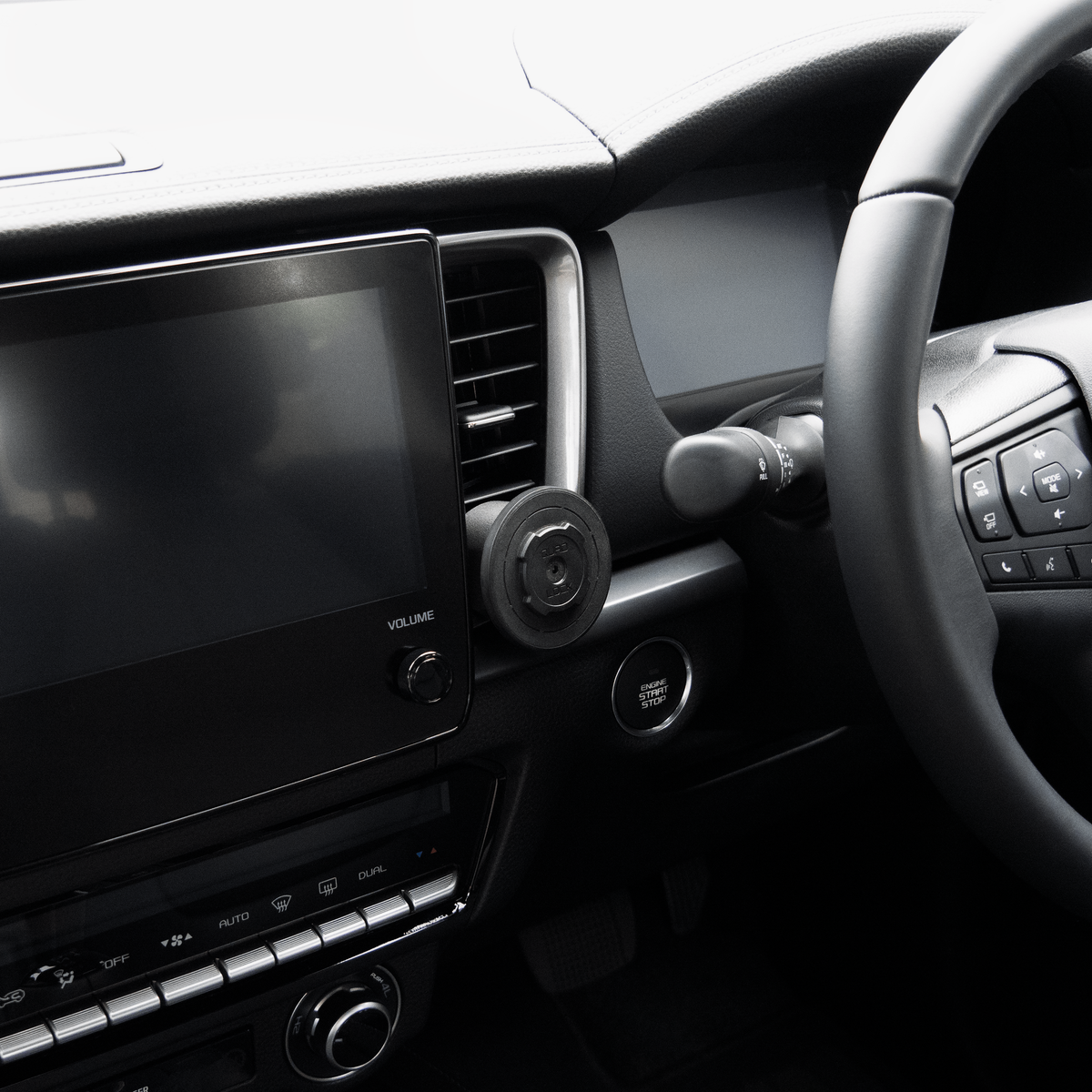Mazda BT-50 Gen 3 Quad Lock Phone Mount